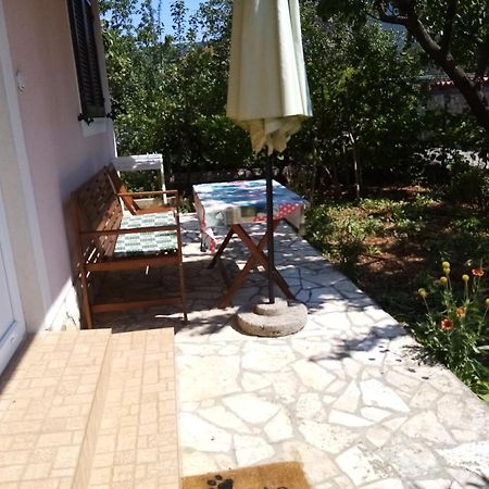 Apartments Vitkovic Cres Zewnętrze zdjęcie