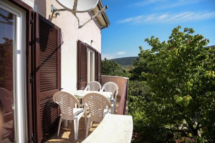 Apartments Vitkovic Cres Zewnętrze zdjęcie