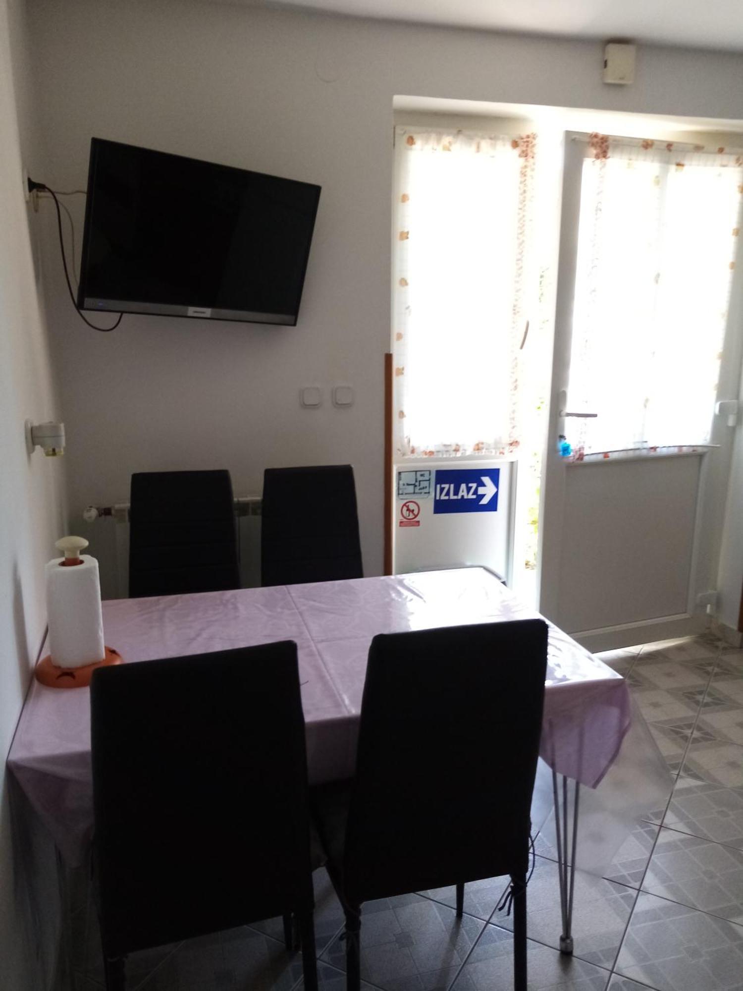 Apartments Vitkovic Cres Zewnętrze zdjęcie