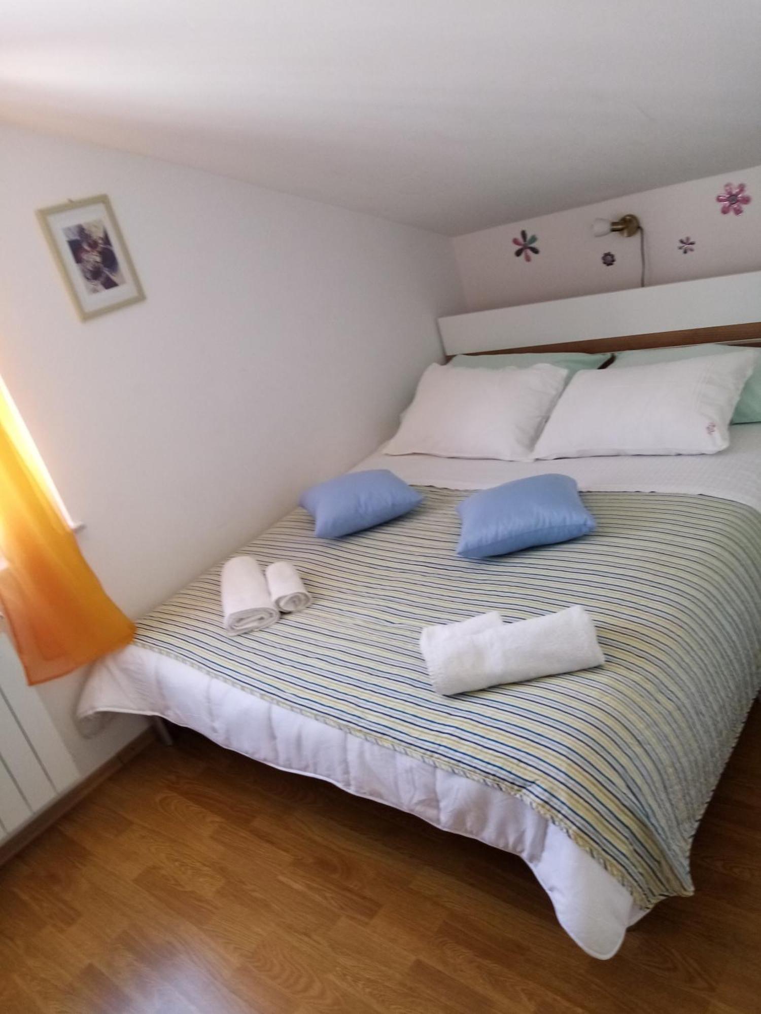 Apartments Vitkovic Cres Zewnętrze zdjęcie